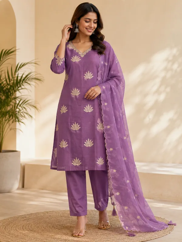 Purple_Golden_Foil_Print_Ethnic_Kurti_Set_For_Women