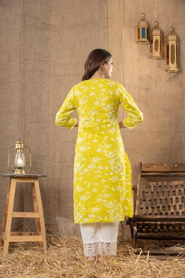 Yellow_Cotton_Floral_Embroidered_Straight_Kurti_Set_For_Women
