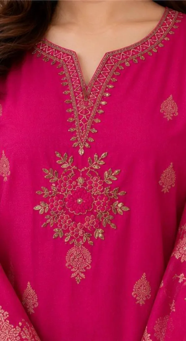 Pink_Silk_Embroidered_Ethnic_Kurti_Set_For_Women