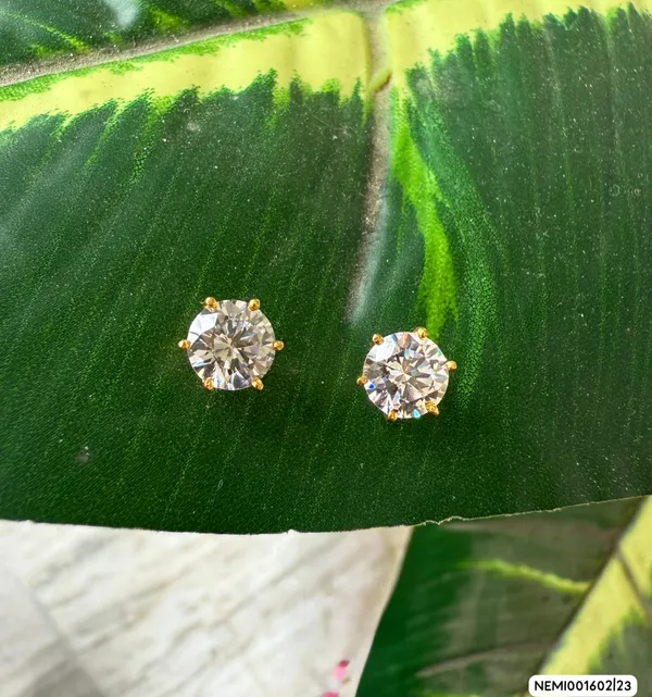 Silvering_Timeless_Solitaire_Earrings_|_1_CT_•_Authentic_925_Sterling_Silver_•_22_Carat_Gold_/_Rhodium_Plated_•_5A_Elite_CZ_•_Diamond_Setting_•_1.00_CARAT_Each_|_6.5_MM