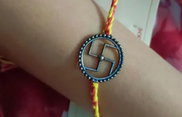 Silvering_Shubh_Swastik_925_silver_Rakhi