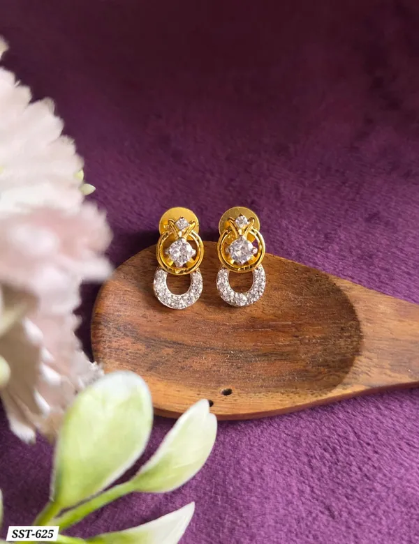 Silvering_Circle_of_Grace_Earrings_:_Authentic_925_Sterling_Silver_•_22_Carat_Gold_Plated_•_5A_Elite_CZ_•_Diamond_Setting