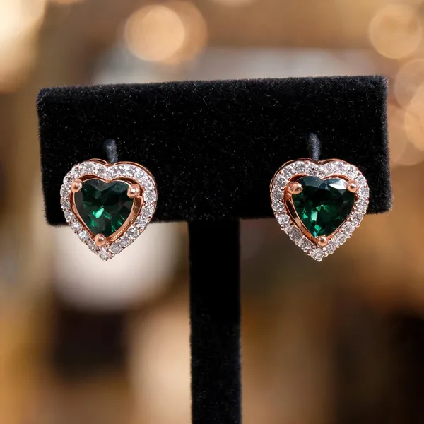 Silvering_Emerald_Heart_Halo_Pendant_&_Earing_Set_:_Authentic_925_Sterling_Silver_•_22_Carat_Gold_Plated_•_5A_Elite_CZ_•_Diamond_Setting