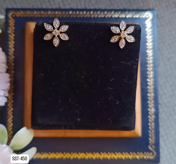 Silvering_Daisy_Bloom_Studs_:__Authentic_925_Sterling_Silver_•_22_Carat_Gold_Plated_•_5A_Elite_CZ_•_Diamond_Setting