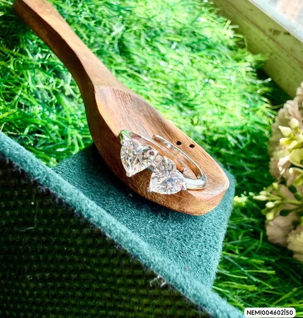 Silvering_Heartbound_Ring•_Authentic_925_Sterling_Silver_•_22_Carat_Gold_Plated_•_5A_Elite_CZ_•_Diamond_Setting