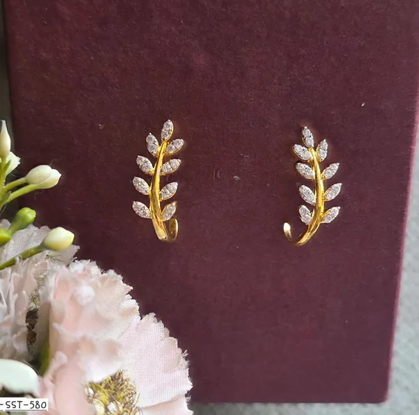 Silvering_Whispering_Leaves_Earrings_:_Authentic_925_Sterling_Silver_•_22_Carat_Gold_Plated_•_5A_Elite_CZ_•_Diamond_Setting