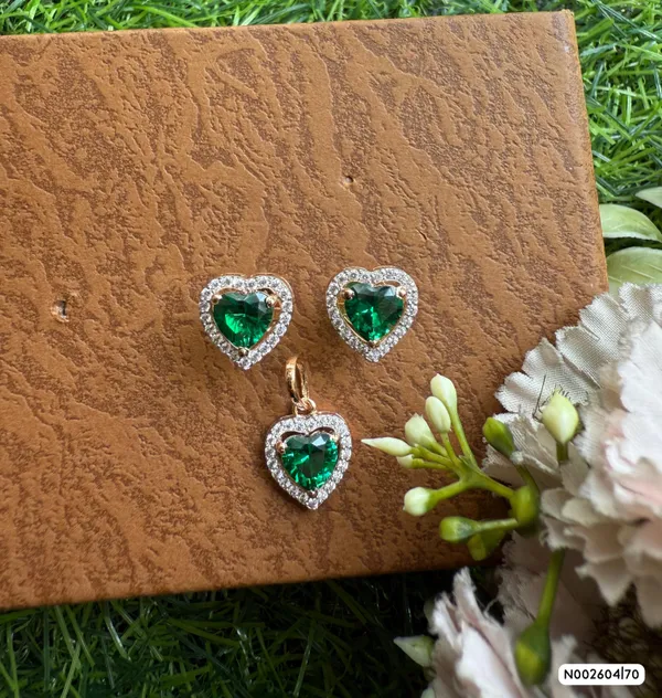 Silvering_Emerald_Heart_Halo_Pendant_&_Earing_Set_:_Authentic_925_Sterling_Silver_•_22_Carat_Gold_Plated_•_5A_Elite_CZ_•_Diamond_Setting