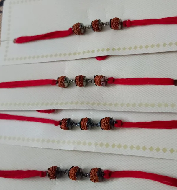 Silvering_Trinity_Rudraksha_925_Silver_Bracelet_Rakhi