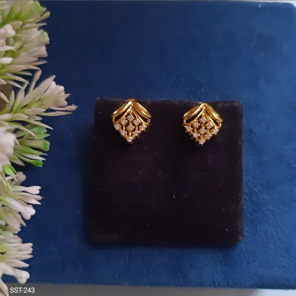 Silvering_Noor_Jharokha_Earrings_:_Authentic_925_Sterling_Silver_•_22_Carat_Gold_Plated_•_5A_Elite_CZ_•_Diamond_Setting
