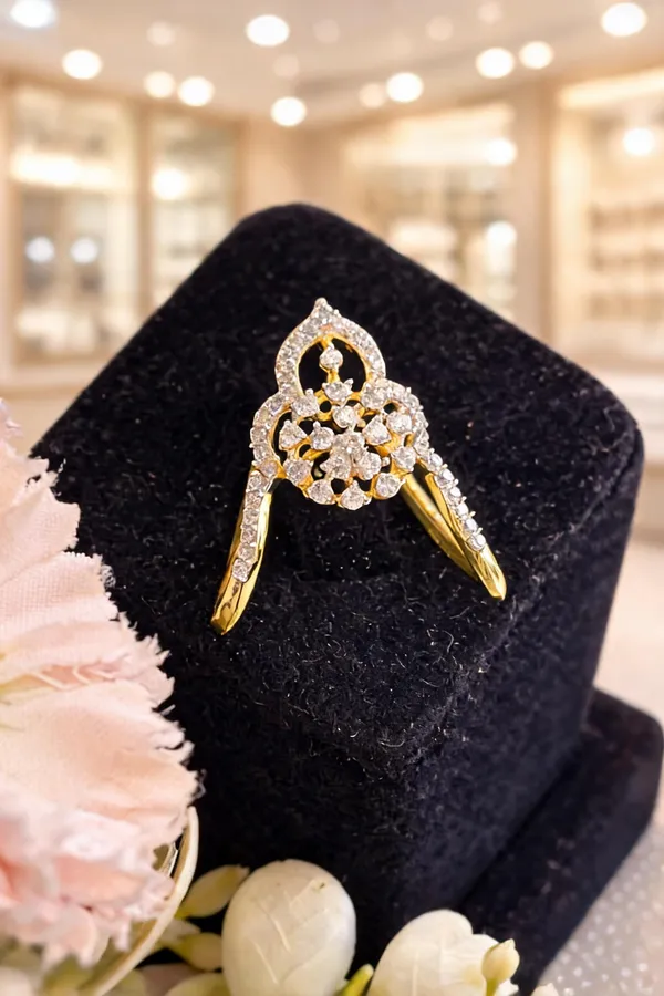 Silvering_Gracevine_Ring_Authentic_925_Sterling_Silver_•_22_Carat_Gold_Plated_•_5A_Elite_CZ_•_Diamond_Setting