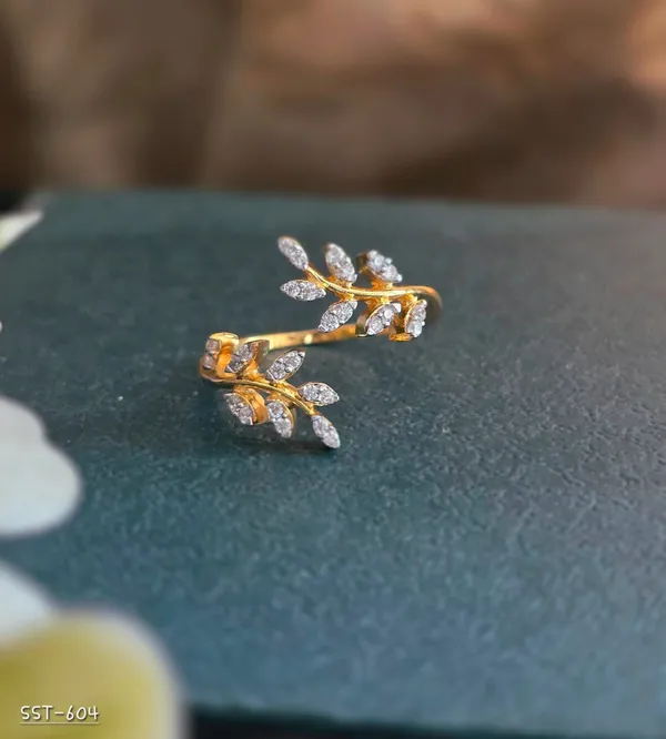 Silvering_Whispering_Leaves_Ring_:_Authentic_925_Sterling_Silver_•_22_Carat_Rhodium_Plated_•_5A_Elite_CZ_•_Diamond_Setting