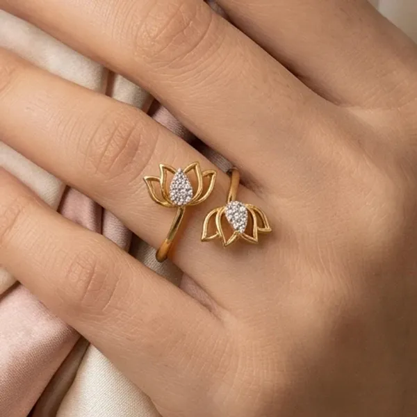 Silvering_Lotus_Bloom_Ring_:__Authentic_925_Sterling_Silver_•_22_Carat_Gold_Plated_•_5A_Elite_CZ_•_Diamond_Setting
