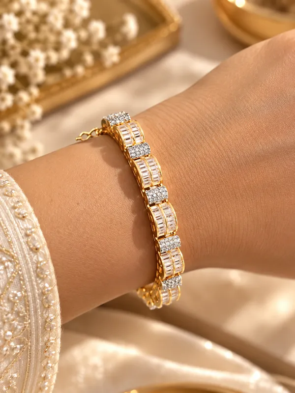 Aurelia_Luxe_Bracelet