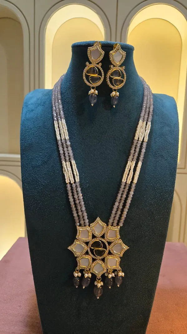 Grey_And_White_Premium_Brass_Necklace_Set_For_Women