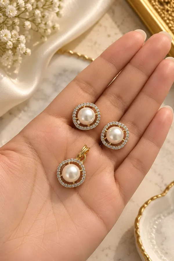 Pearl_Royale_Pendant_Set
