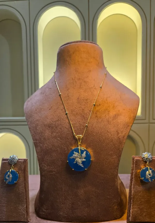 Blue_Premium_Brass_Pendant_Set_For_Women