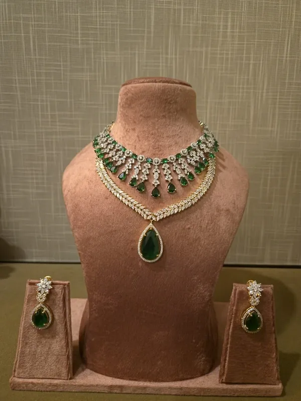 Green_And_Gold_Premium_Brass_Necklace_Set_For_Women