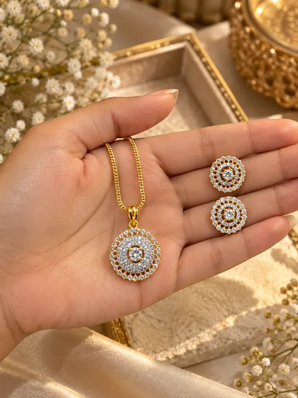 Celestial_Halo_Disc_Pendant_