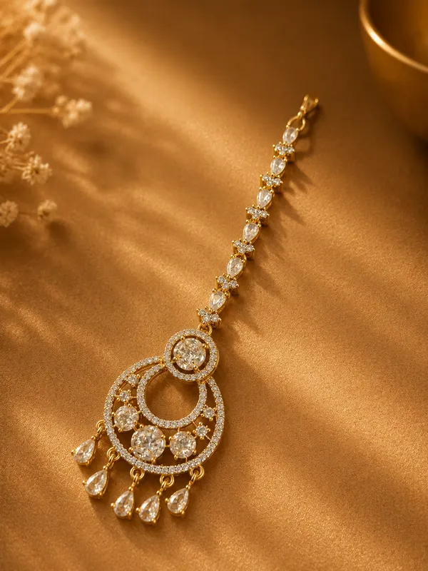 Gold_Premium_Base_Metal_Brass_Maang_Tikka_For_Women
