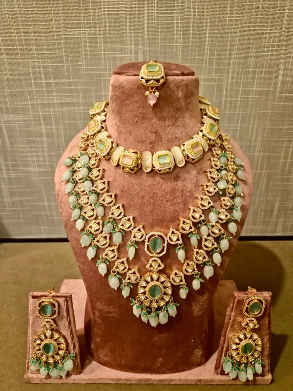 Green_And_Gold_Premium_Brass_Necklace_Set_For_Women