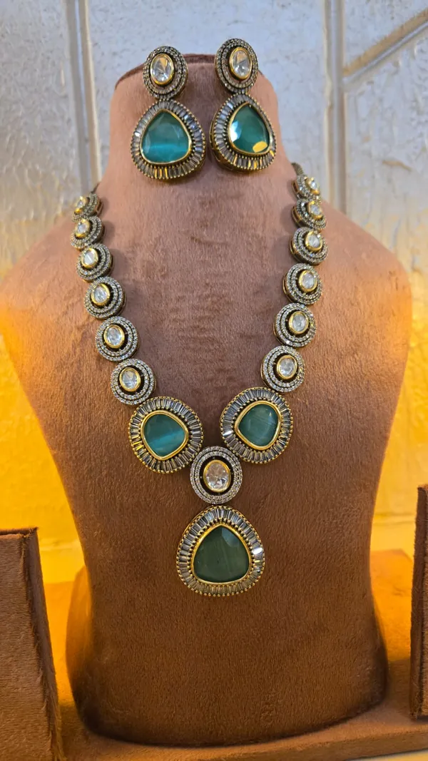 Turquoise_Premium_Brass_Necklace_Set_For_Women