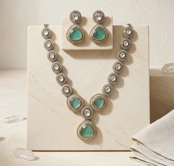 Turquoise_Premium_Brass_Necklace_Set_For_Women