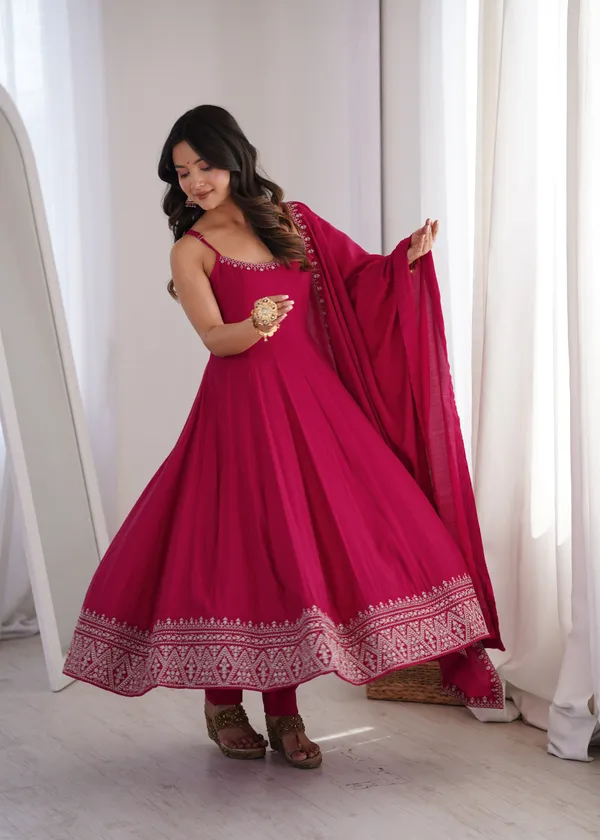 Magenta_Ethnic_Anarkali_Suit_Set_for_Women
