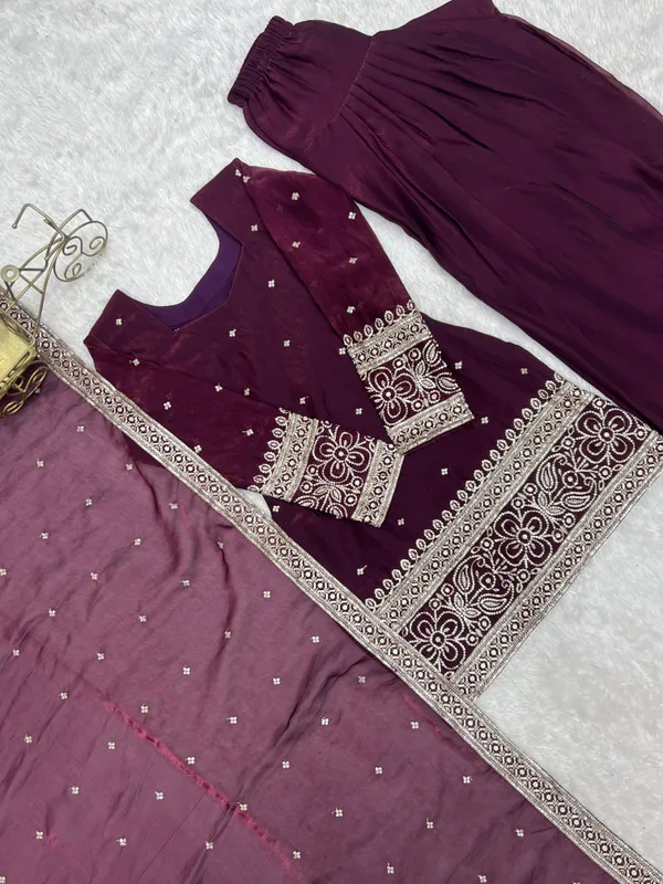 Purple_Embroidered_Salwar_Suit_for_Women