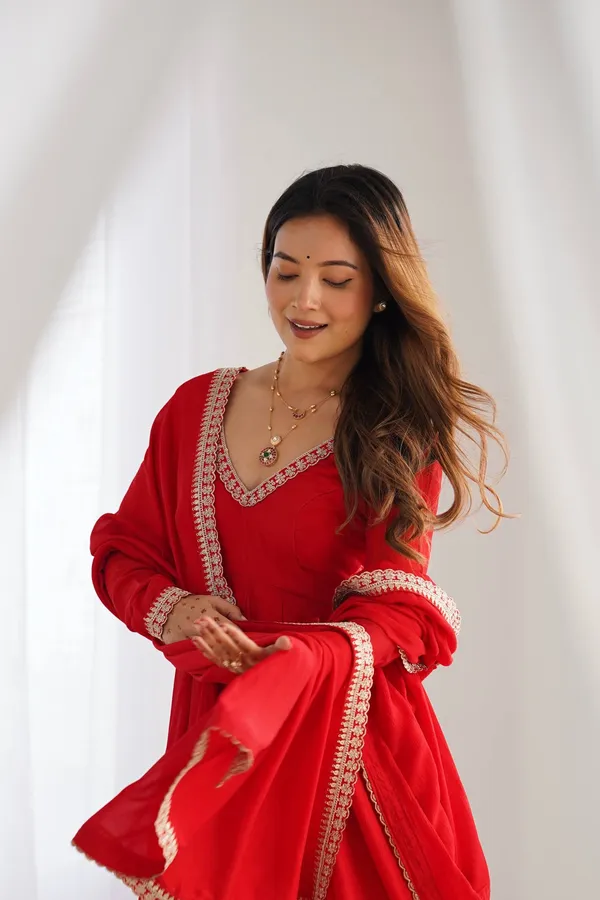 Red_Embellished_Anarkali_Suit_Set_for_Women