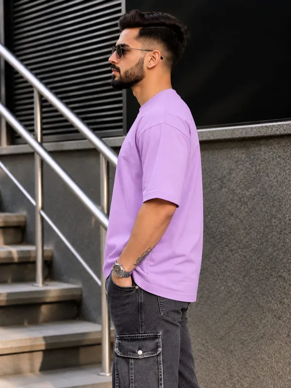 GoGro_Men's_Lavender_Solid_Oversized_Plain_T-Shirt_(Cotton,_220_GSM)