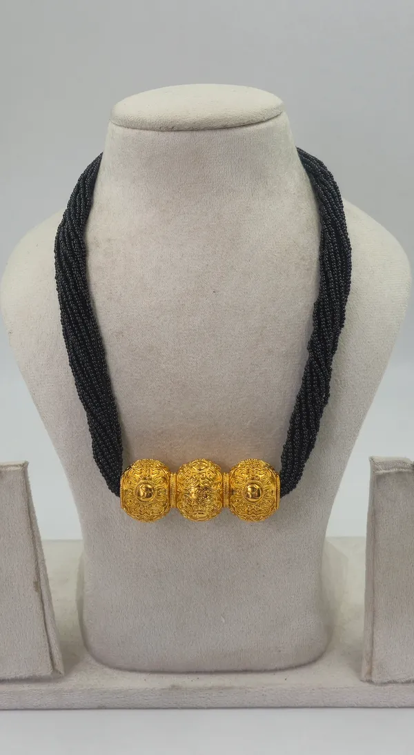 Large_Size_Black_Beads_Tirumani