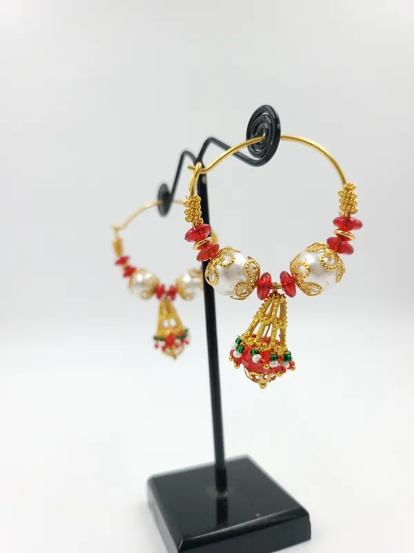 Traditional_Pearl_&_Red_Beaded_Jhumka_Brager_Without_Chain