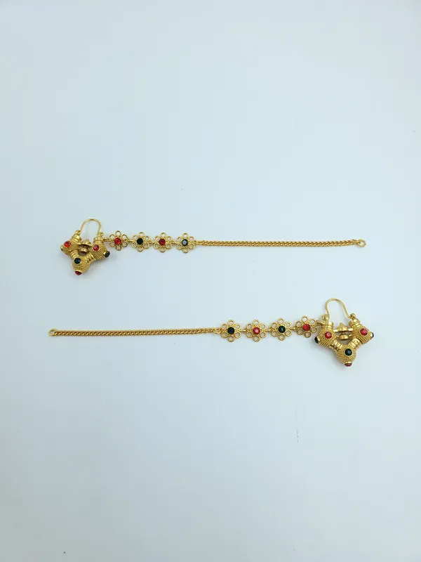 Gold_Tone_Stone_Accented_Small_Gokhru_With_Chain_Earrings_For_Women