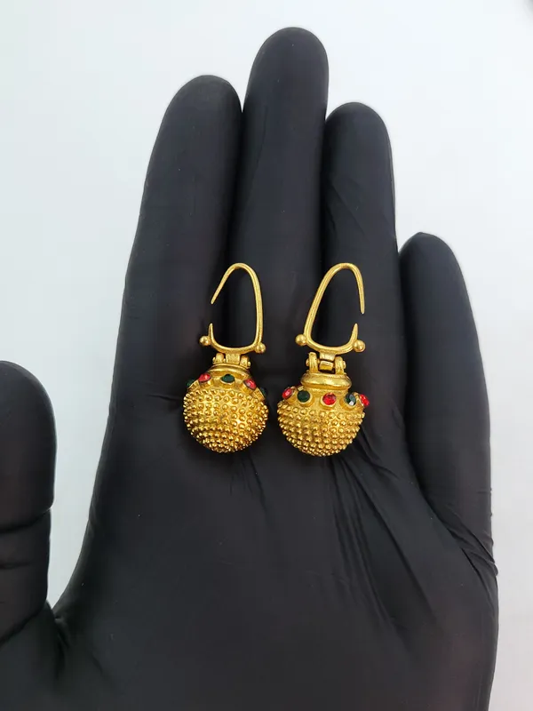 Gold_Tone_Red_Black_Stone_Dome_Gokhru_Large_Earrings_For_Women