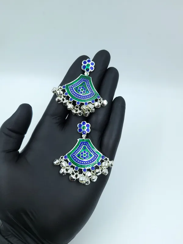 Shield_Silhouette_Silver_Plated_Jhumki