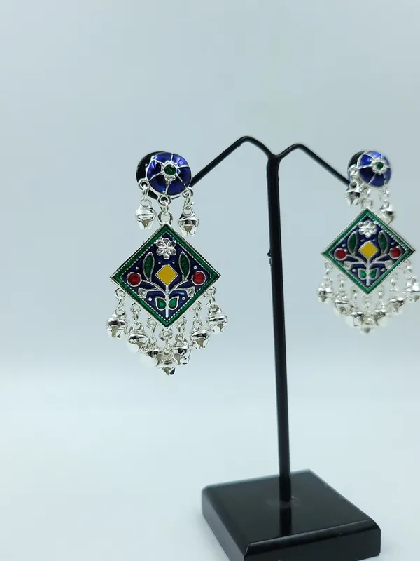 Square_Shape_Silver_Jhumki