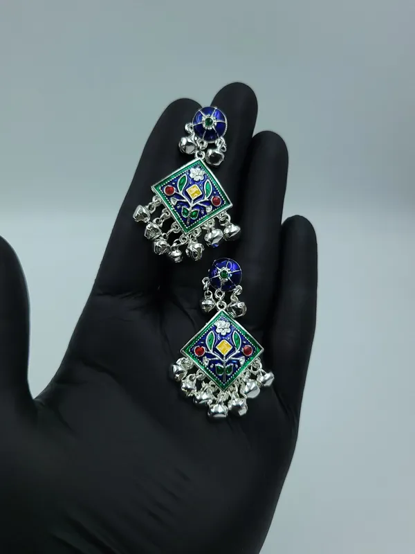 Square_Shape_Silver_Jhumki
