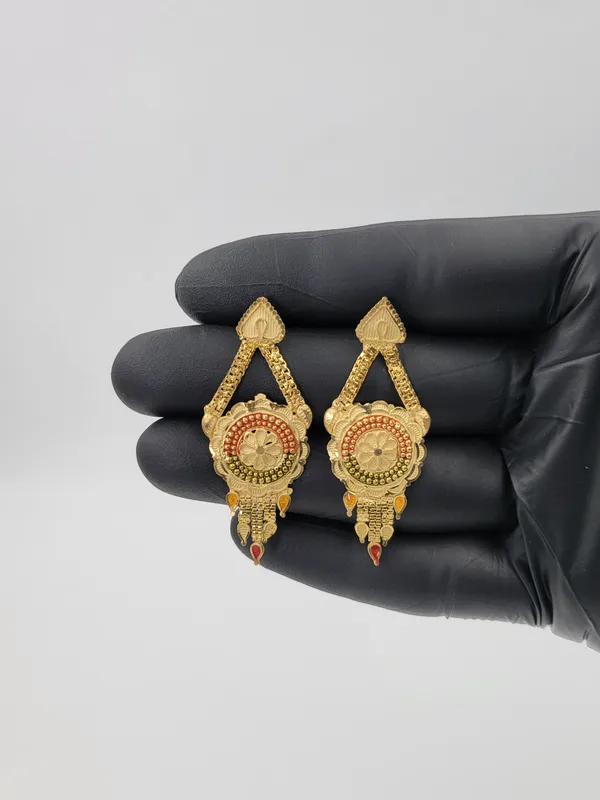 Leaf_Detailing_Necklace_2