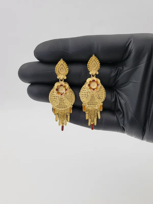 Leaf_Detailing_Necklace_4