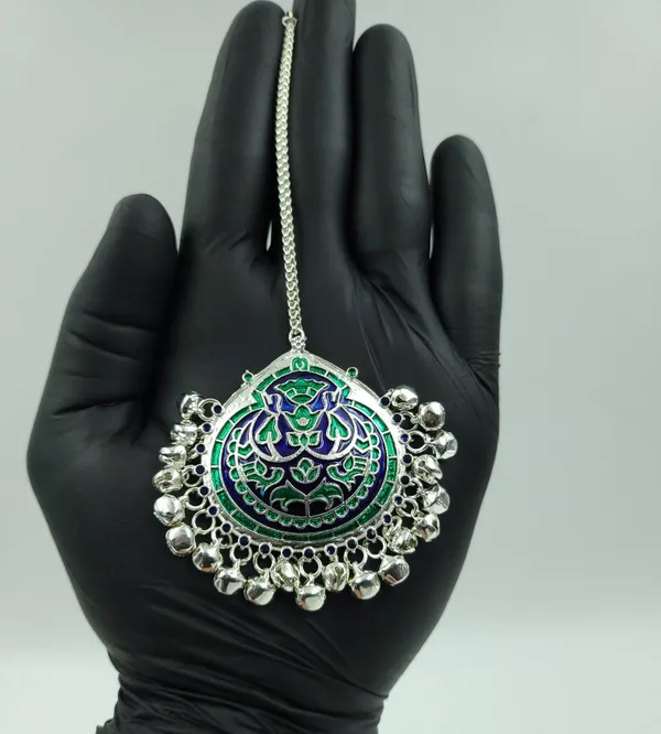 Silver_Plated_Floral_Meenakari_Maangtika