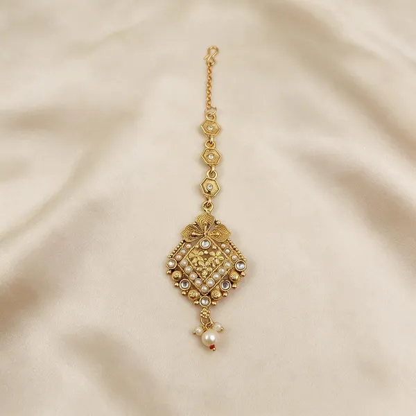 Pearl_Heritage_Gold_Maangtika