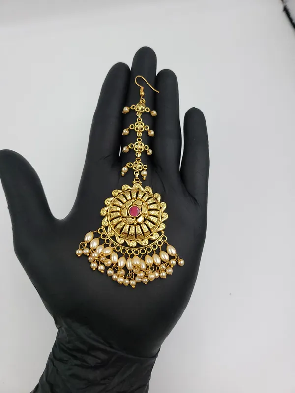 Traditional_Ruby_Center_Pearl_Fringe_Maangtika