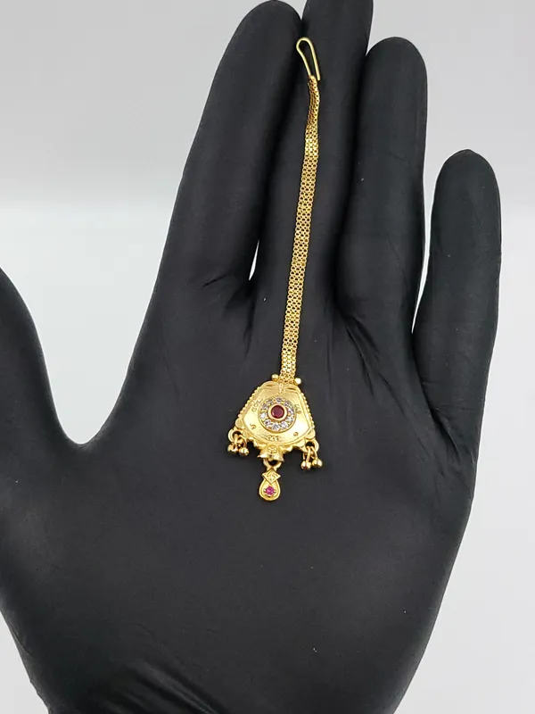 Traditional_Ruby_Motif_Maangtika