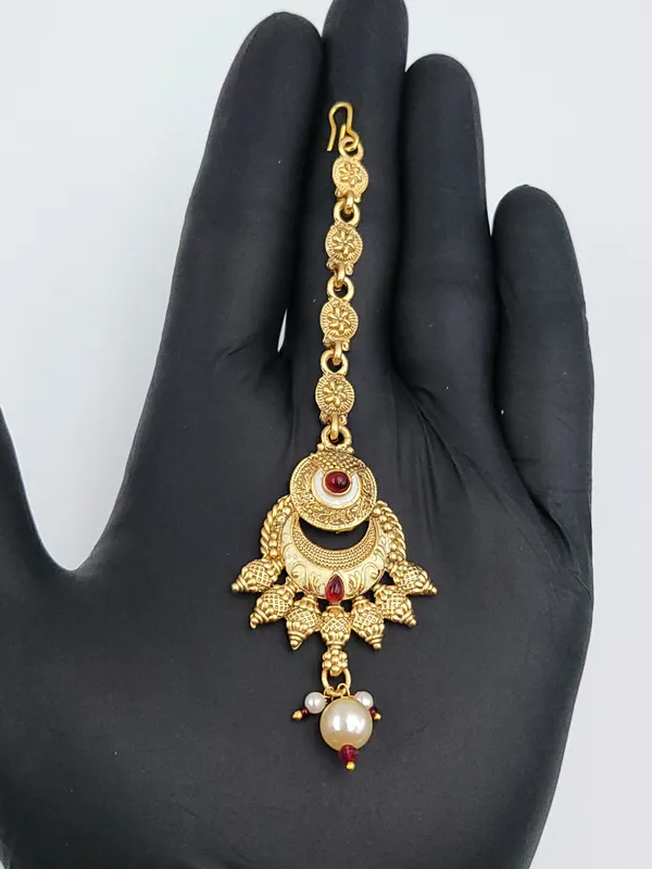 Ruby_Pearl_Drop_Maangtika
