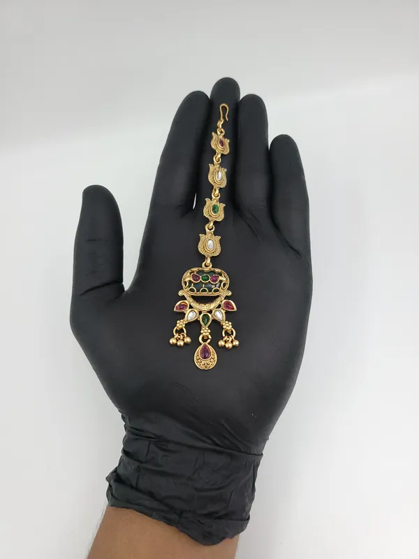 Emerald_Ruby_Traditional_Maangtika