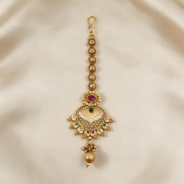 Ruby_Green_Floral_Medallion_Maangtika