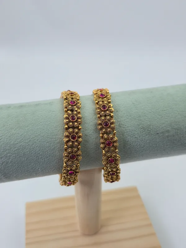 Floral_Traditional_Bangles