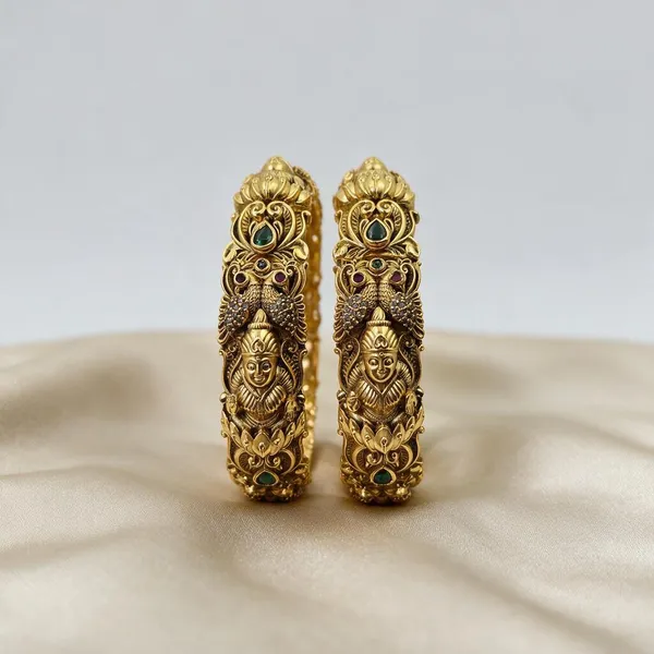 Temple_7_Traditional_Bangles