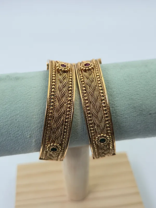 Knot_Ruby_Traditional_Bangles