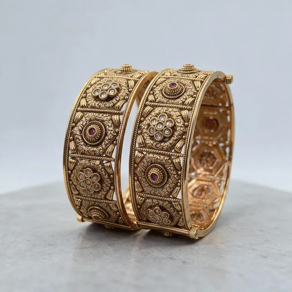 Broad_Kundan_Traditional_Bangles